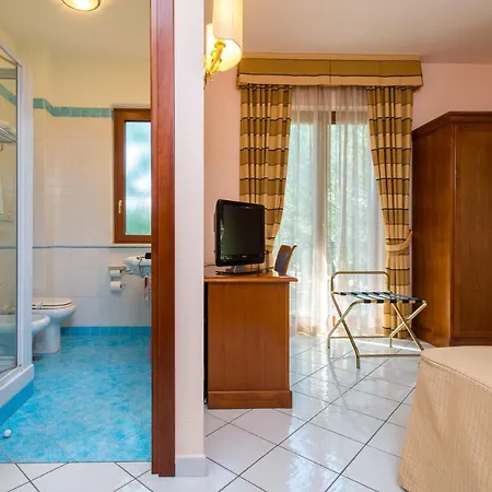 Villa Albani 4*