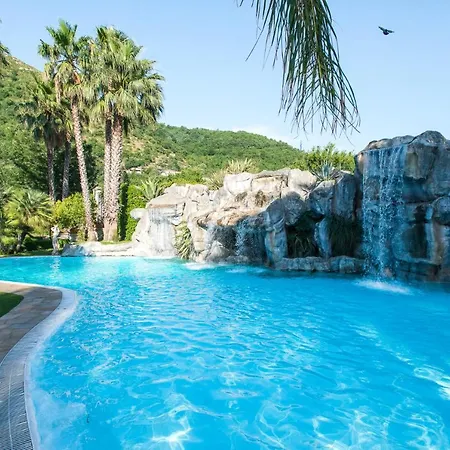 Hotel Villa Albani 4*