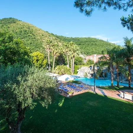 Villa Albani Hotel Nocera Superiore